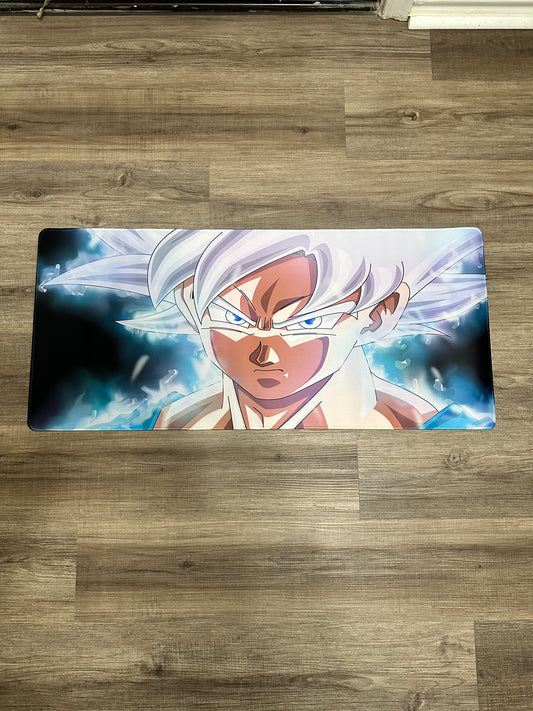 Goku-Ultra Instinct Desk Mat 90x40x0.3 cm